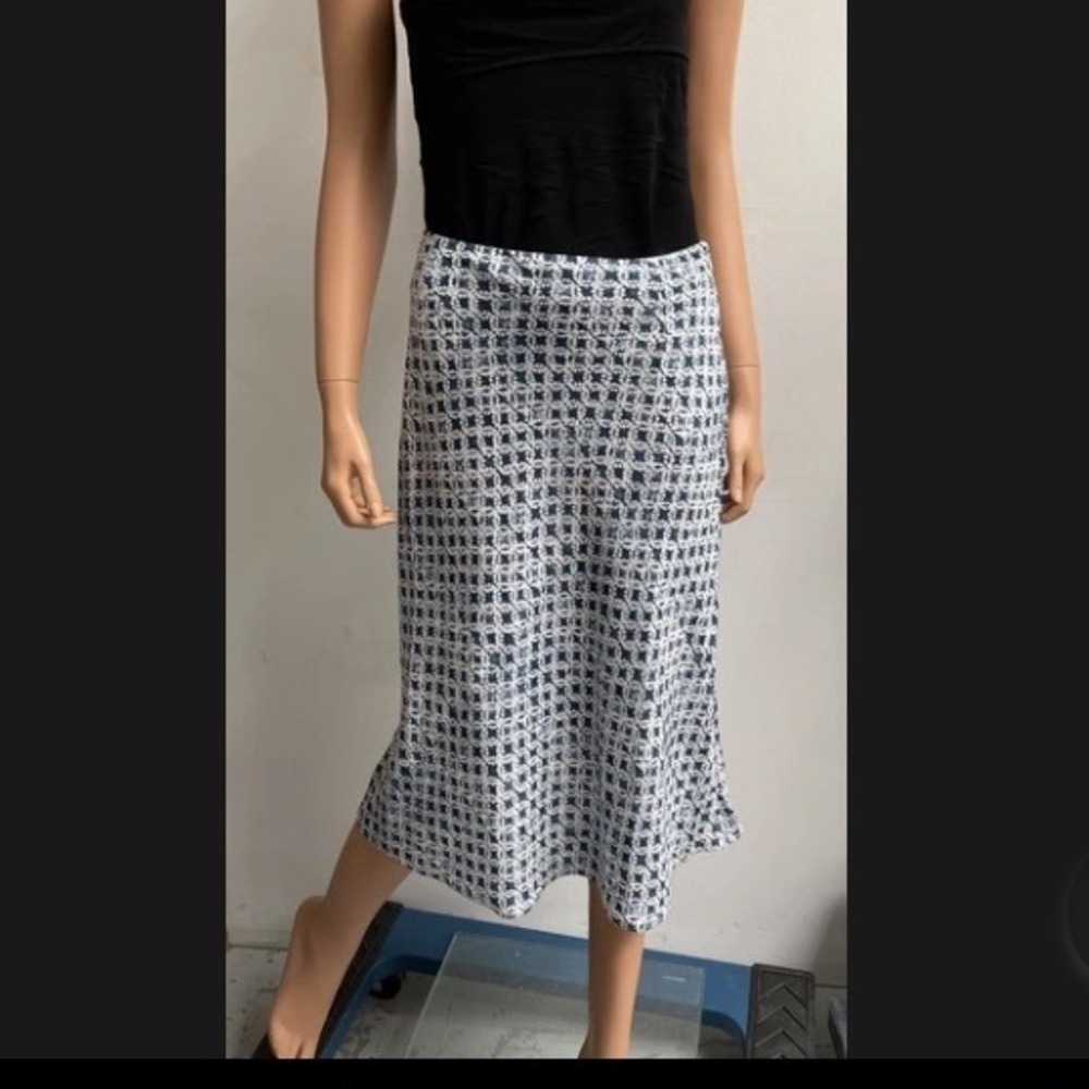 NWT H by Halston Printed Satin Midi ‎ X-LARGE Skirt classic blue white elegant